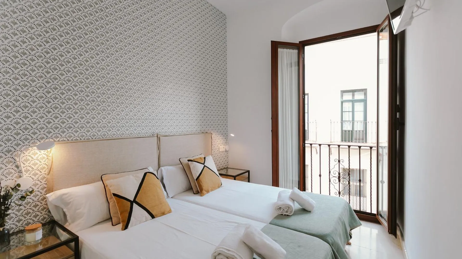 Apto. Con Terraza Privada Centro Seville 0*,